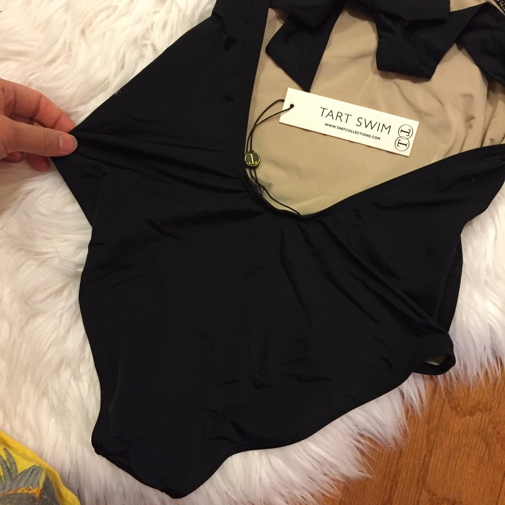Tart halter neck one piece swimsuit. Xs - Picture 5 of 5